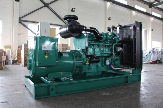 信丰320kw康明斯柴油发电车出租组图片 信丰320kw康明斯柴油发电车出租组图片